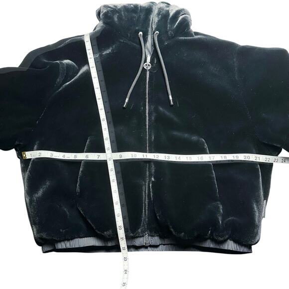 Moose Knuckles | Women | Quilted Eaton Bunny Black Reversible Faux Fur Coat | XS - Picture 5 of 16